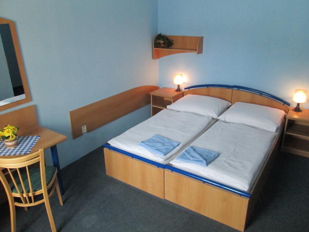 Hotel Union Cerny Dul Bilik gambar