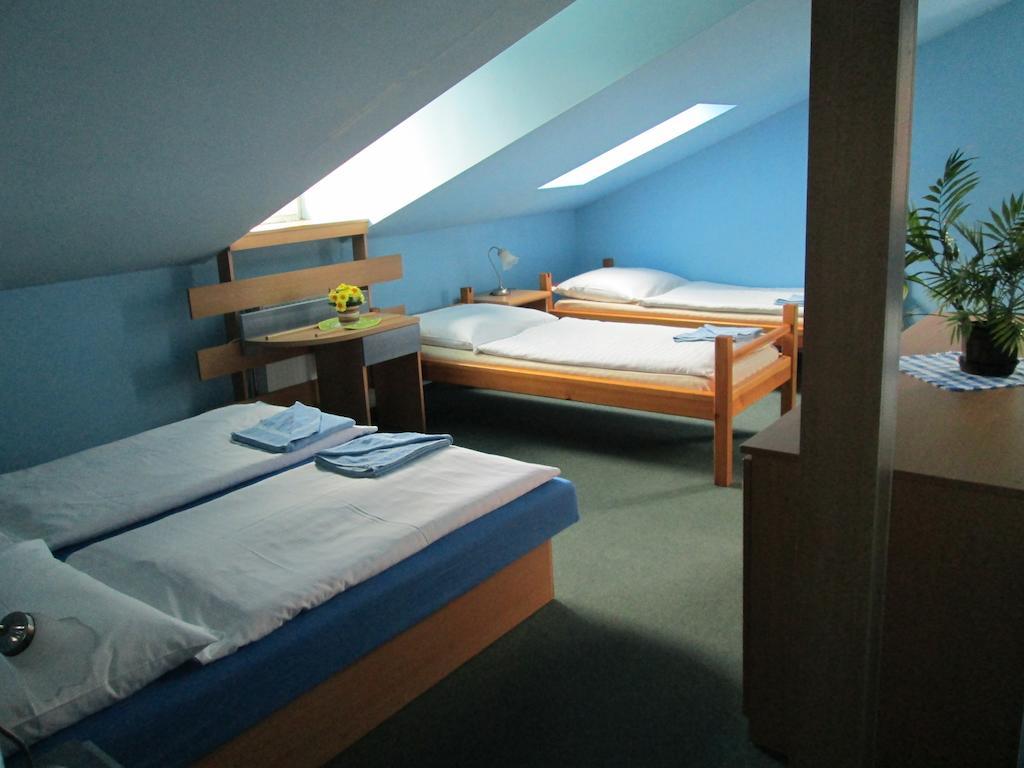 Hotel Union Cerny Dul Bilik gambar